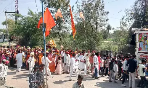 पीपलूंद में महाशिवरात्रि पर नगर भ्रमण पर निकले महादेव, कलश यात्रा निकाली