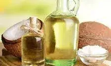 दाग-धब्बों से मिलेगा छुटकारा, बस नारियल के तेल में मिलाएं ये चीजें