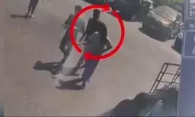 जयपुर से किडनैप कपड़ा व्यवसायी को शिवपुरी से कराया मुक्त, तीन आरोपित गिरफ्तार जयपुर से किडनैप कपड़ा व्यवसायी को शिवपुरी से कराया मुक्त, तीन आरोपित गिरफ्तार