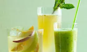 गर्मी के मौसम ने दस्तक दे दी है, घर से निकलते वक्त पीएं ये टेस्टी सत्तू ड्रिंक