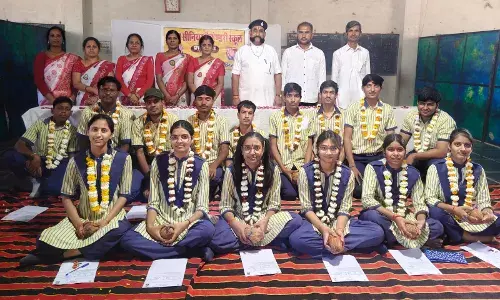 केशव स्कूल में 12वीं के भैया बहनों का विदाई समारोह आयोजित