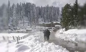 मार्च में भी कहां-कहां पर बर्फबारी का मजा लिया जा सकता है, ये रही लिस्ट