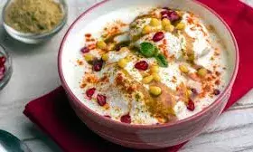 होली के पकवानों में शामिल करें चटपटे दही बड़ा का स्वाद,नोट करें रेसिपी