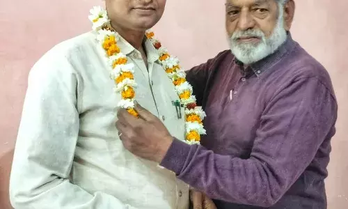 डॉ. कुमावत का संचिना कला संस्थान द्वारा सम्मान