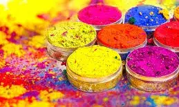 हर रंग कुछ कहता है, जानें आपका पसंदीदा कलर आपके बारे में क्या बताता है