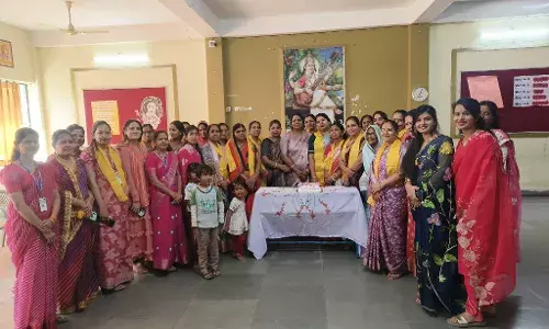 अंतरराष्ट्रीय महिला दिवस पर महिलाओं का सम्मान