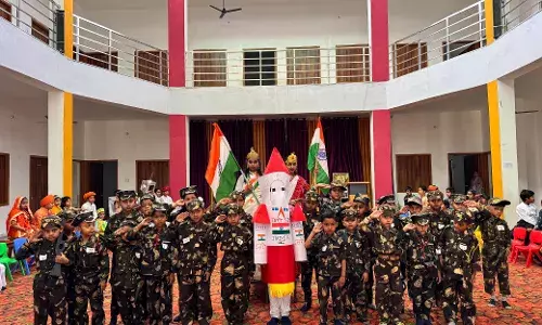 स्कूल में फैंन्सी ड्रेस प्रतियोगिता का आयोजन