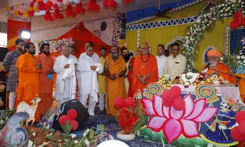 धरती पर अत्याचार के खात्मे के लिए हुआ श्री कृष्ण का अवतार - स्वामी जगदीश पूरी
