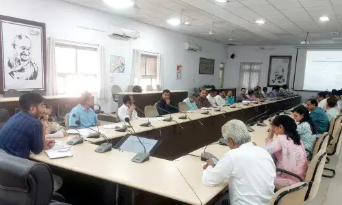 जिला कलेक्टर के निर्देशानुसार कार्यक्रमों की तैयारियों के संबंध में एडीएम ने ली अधिकारियों की बैठक