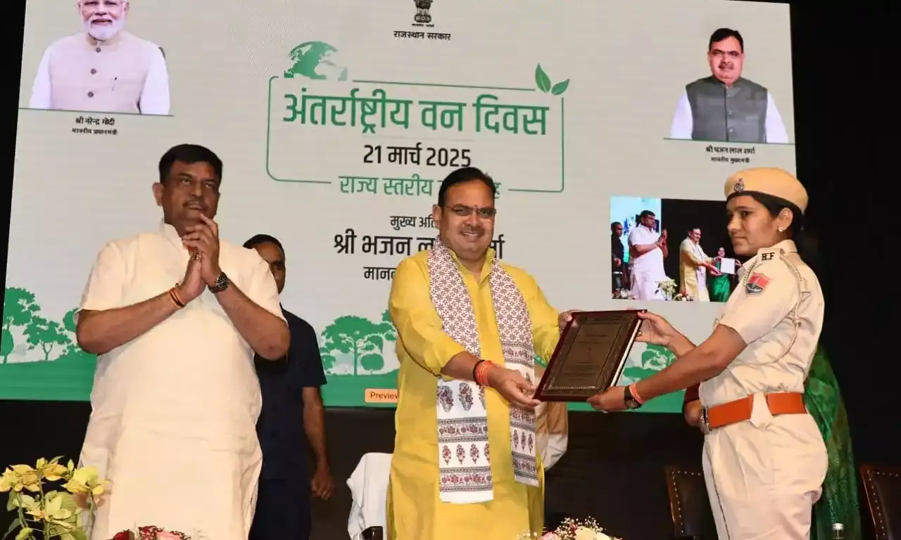 भावी पीढ़ी के लिए हरा भरा और स्वस्थ राजस्थान बनाने का लें संकल्प- मुख्यमंत्री शर्मा भावी पीढ़ी के लिए हरा भरा और स्वस्थ राजस्थान बनाने का लें संकल्प- मुख्यमंत्री शर्मा