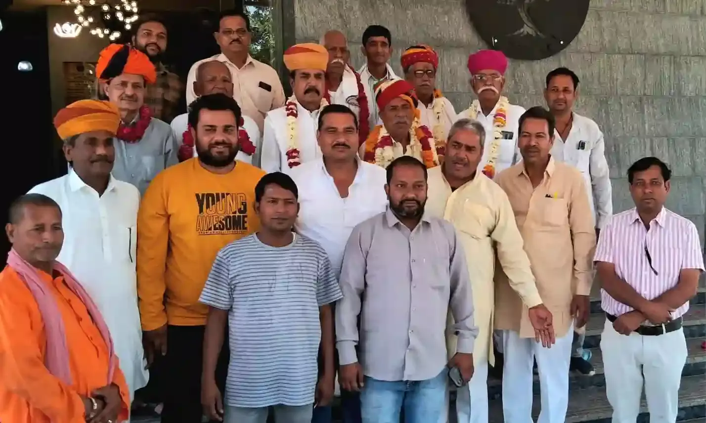 पुष्कर चुनाव में 156 मतो से जीत हासिल की सत्यनारायण भाटी ने,मिलकर करेंगे माली धर्मशाला का विकास -