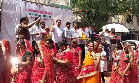 मां कर्मा बाई जयंती पर निकली गई शोभायात्रा