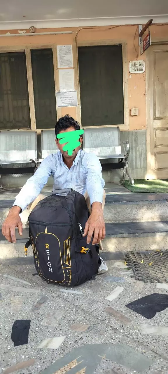 रोडवेज बस से 12.460 किलोग्राम अवैध क्रश्ड डोडा चूरा पाउडर बरामद रोडवेज बस से 12.460 किलोग्राम अवैध क्रश्ड डोडा चूरा पाउडर बरामद