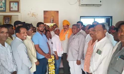 भील समाज के प्रदेश प्रतिनिधिमंडल ने विधायक राठौड का किया स्वागत भील समाज के प्रदेश प्रतिनिधिमंडल ने विधायक राठौड का किया स्वागत