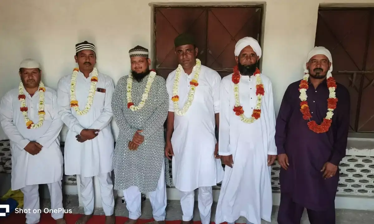 अंजुमन मदरसा इस्लामिया कादरिया भगवानपुरा की आवश्यक बैठक संपन्न