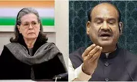 सोनिया के बयान पर लोक सभा में हंगामा, कार्यवाही अनिश्चितकाल के लिये स्थगित