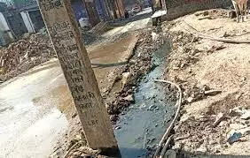 हर पंचायत को सफाई के लिए एक लाख रूपए , व्यवस्था सुधारें, लापरवाही बर्दाश्त नहीं-दिलावर हर पंचायत को सफाई के लिए एक लाख रूपए , व्यवस्था सुधारें, लापरवाही बर्दाश्त नहीं-दिलावर