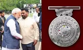 श्रीलंका ने पीएम मोदी को दिया मित्र विभूषण सम्मान