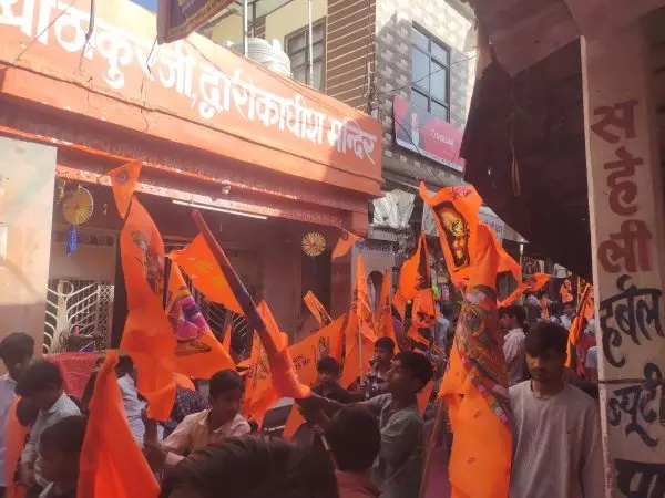 हमीरगढ़ में रामनवमी पर निकला भव्य जुलूस