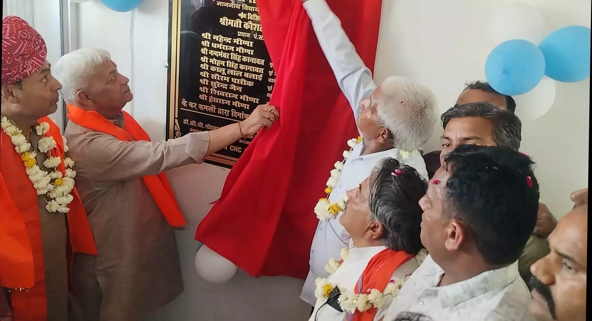 खजूरी मे 5 करोड़ 50 लाख से बना नव निर्मित स्वास्थ्य केंद्र विकास कार्य का हुवा शुभारम्भ खजूरी मे 5 करोड़ 50 लाख से बना नव निर्मित स्वास्थ्य केंद्र विकास कार्य का हुवा शुभारम्भ
