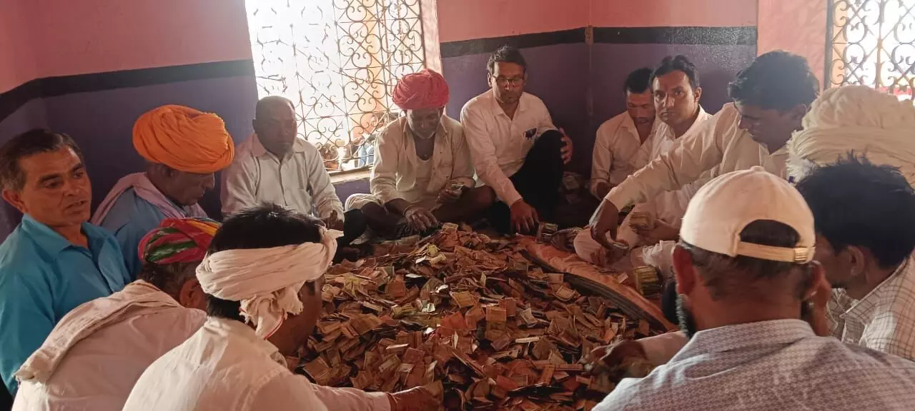 श्री बाण माता शक्तिपीठ मंदिर का दानपात्र खोला लाखो रुपए निकले श्री बाण माता शक्तिपीठ मंदिर का दानपात्र खोला लाखो रुपए निकले