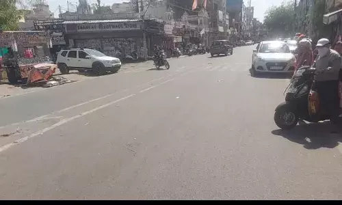 भीलवाड़ा में लू की चेतावनी, पारा 41 के पार; डाक्टरों ने कहा बच कर रहे भीलवाड़ा में लू की चेतावनी, पारा 41 के पार; डाक्टरों ने कहा बच कर रहे