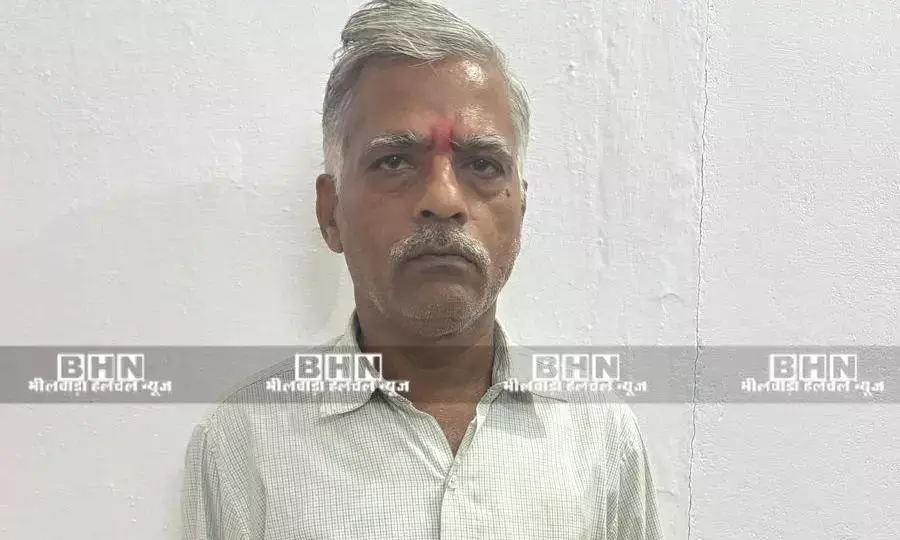 शोभायात्रा में उपखण्ड अधिकारी द्वारा जारी अनुमति की शर्तो के उल्लंघन पर एक आरोपी गिरफ्तार शोभायात्रा में उपखण्ड अधिकारी द्वारा जारी अनुमति की शर्तो के उल्लंघन पर एक आरोपी गिरफ्तार