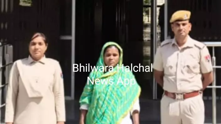 पन्द्रह हजार रुपये की ईनामी कौशर बी गिरफ्तार, एनडीपी एस एक्ट के मामले में 5 साल से थी फरार पन्द्रह हजार रुपये की ईनामी कौशर बी गिरफ्तार, एनडीपी एस एक्ट के मामले में 5 साल से थी फरार