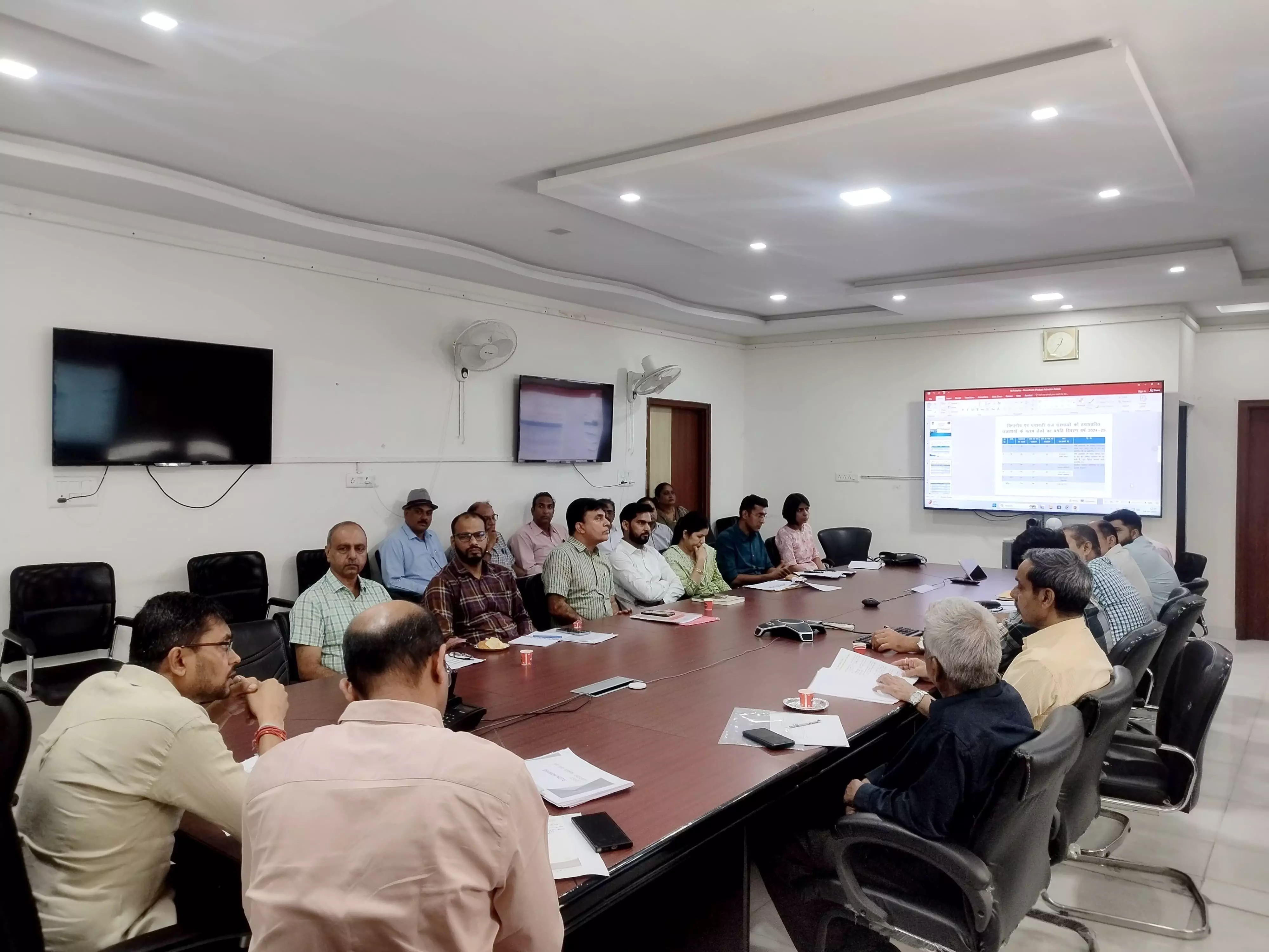 हिट वेव को लेकर अलर्ट मोड पर जिला प्रशासन
