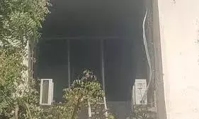 श्री सांवलियाजी चिकित्सालय में आग लगने से मची अफरा तफरी ,कोई हताहत नहीं श्री सांवलियाजी चिकित्सालय में आग लगने से मची अफरा तफरी ,कोई हताहत नहीं