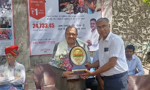 स्वाभिमान भोज कार्यक्रम जरूरतमंद लोगों के लिए सच्ची सेवा-- गांधी स्वाभिमान भोज कार्यक्रम जरूरतमंद लोगों के लिए सच्ची सेवा-- गांधी