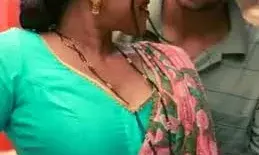 रोमांटिक जमाई संग भागी सास