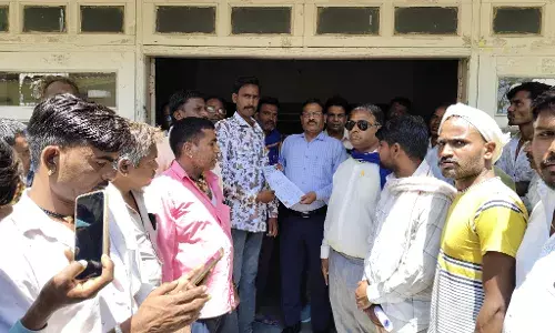 भील समाज के पीड़ित को न्याय दिलाने के लिए सौंपा ज्ञापन