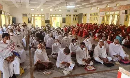 नवकार महामंत्र का आसींद में हुआ सामूहिक जाप नवकार महामंत्र का आसींद में हुआ सामूहिक जाप