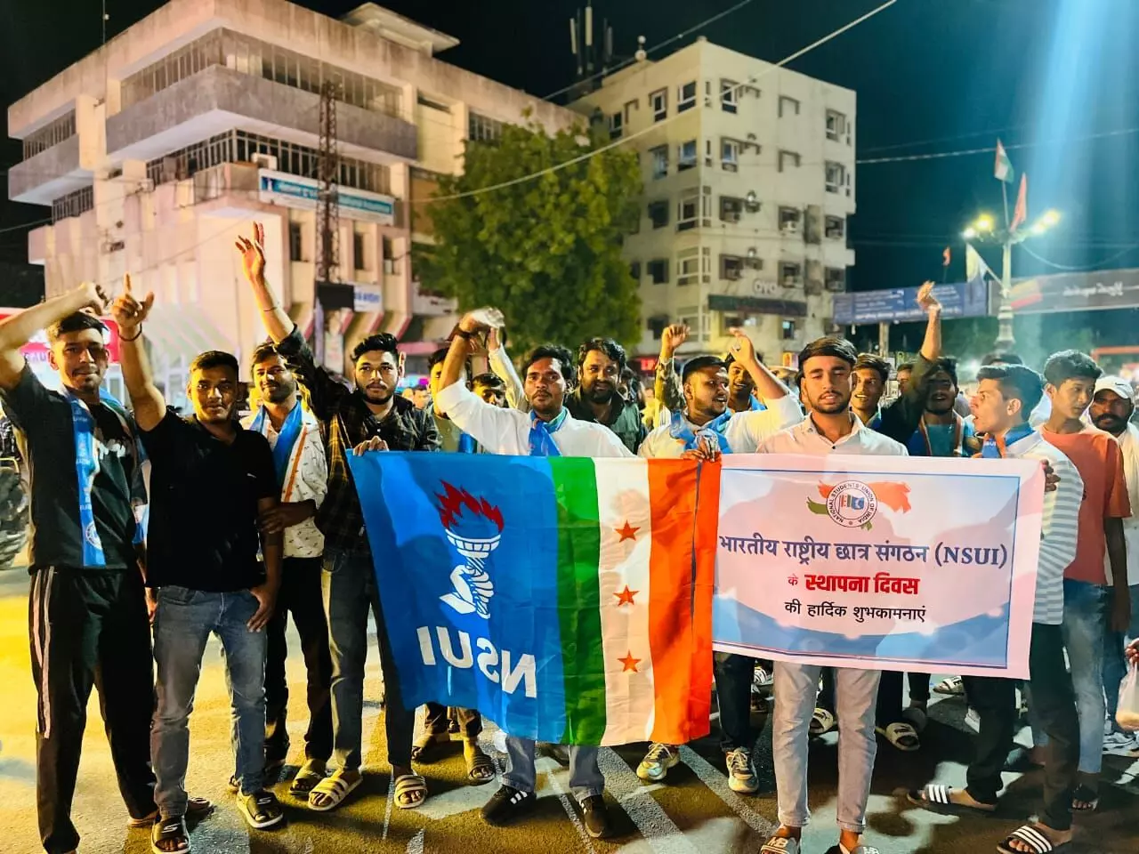 भीलवाड़ा NSUI ने मशाल जुलूस निकाल कर मनाया स्थापना दिवस भीलवाड़ा NSUI ने मशाल जुलूस निकाल कर मनाया स्थापना दिवस