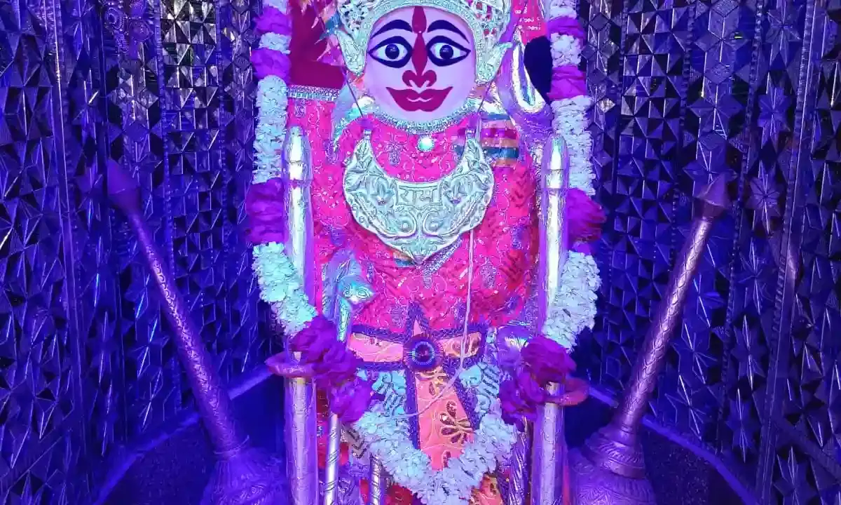 हनुमान जन्मोत्सव पर सुरास से आएगा चंवरा के हनुमान जी के भव्य जुलूस हनुमान जन्मोत्सव पर सुरास से आएगा चंवरा के हनुमान जी के भव्य जुलूस