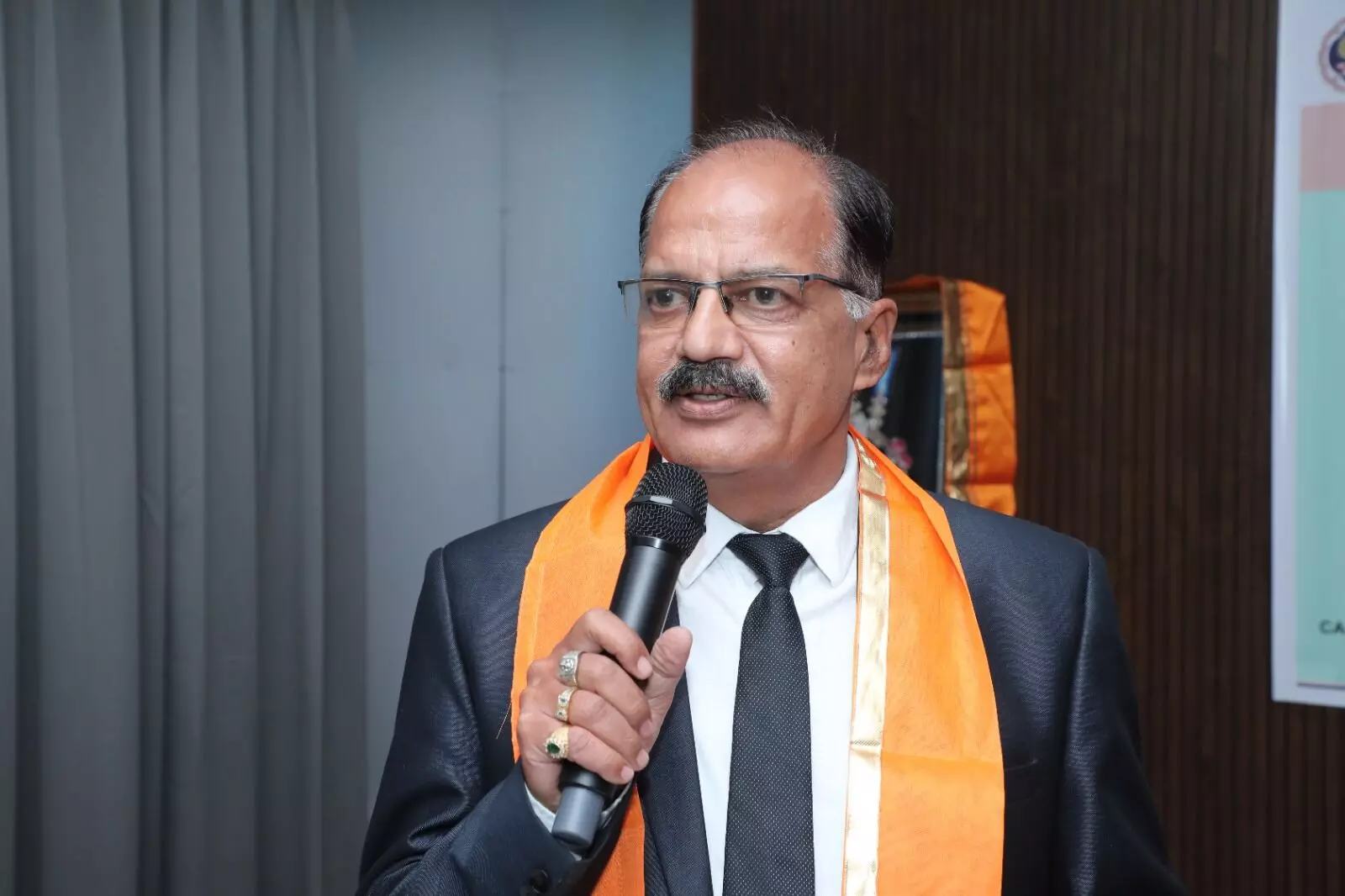 आम आदमी पार्टी के प्रदेश सचिव ने दिया त्यागपत्र आम आदमी पार्टी के प्रदेश सचिव ने दिया त्यागपत्र