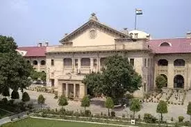 पीड़िता ने स्वयं परेशानी को आमंत्रित किया, घटना के लिए खुद जिम्मेदार,दुष्कर्म आरोपी को हाईकोर्ट ने दी जमानत पीड़िता ने स्वयं परेशानी को आमंत्रित किया, घटना के लिए खुद जिम्मेदार,दुष्कर्म आरोपी को हाईकोर्ट ने दी जमानत