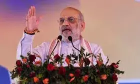 तमिलनाडु में भाजपा-अन्नाद्रमुक साथ, अमित शाह बोले- मिलकर लड़ेंगे चुनाव तमिलनाडु में भाजपा-अन्नाद्रमुक साथ, अमित शाह बोले- मिलकर लड़ेंगे चुनाव