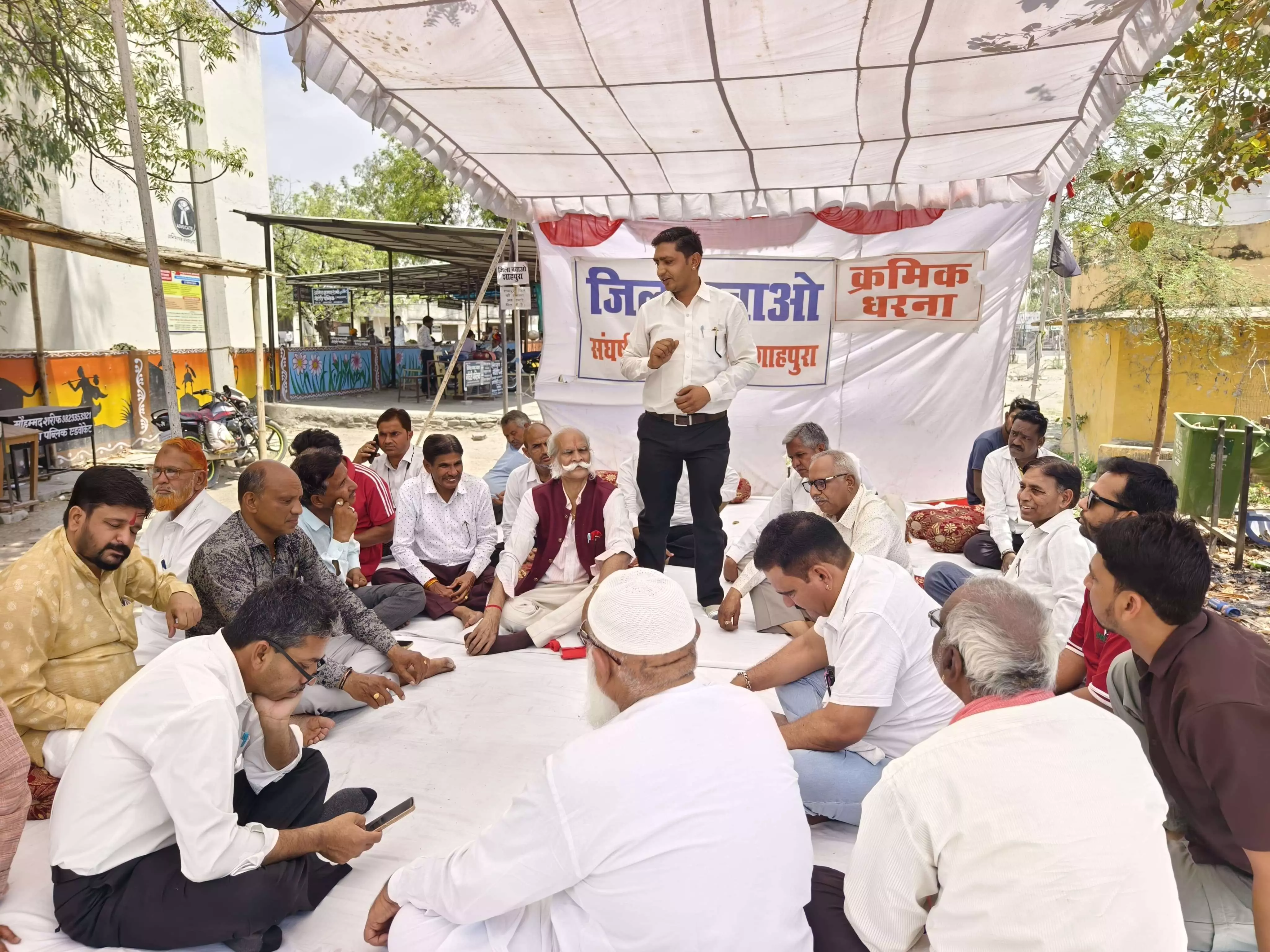 28 को 11 बजे तक स्वेच्छिक बंद रहेगा कस्बा 28 को 11 बजे तक स्वेच्छिक बंद रहेगा कस्बा