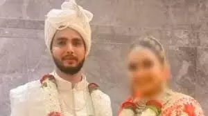मायावती की भतीजी पर ससुराल में जुल्म, पति नपुंसक; जेठ से संबंध का दबाव मायावती की भतीजी पर ससुराल में जुल्म, पति नपुंसक; जेठ से संबंध का दबाव