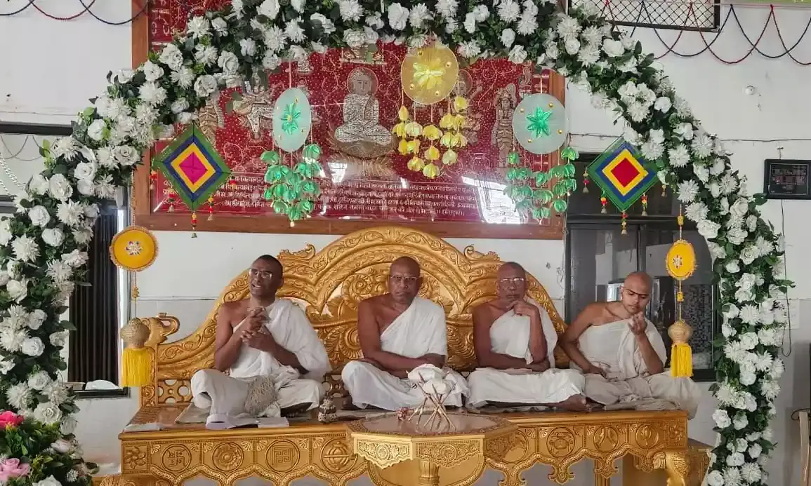 सम्यक तप भवसागर से पार उतरने के लिए नौका के समान है : आचार्य पद्मभूषणरत्न सुरिश्वर महाराज सम्यक तप भवसागर से पार उतरने के लिए नौका के समान है : आचार्य पद्मभूषणरत्न सुरिश्वर महाराज