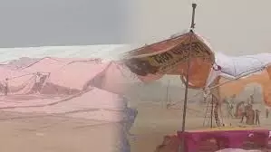 चूरू में पं. प्रदीप मिश्रा की कथा के दौरान बिगड़ गया मौसम, अफरा-तफरी मचने से पंडाल गिरा, तीन घायल, चूरू में पं. प्रदीप मिश्रा की कथा के दौरान बिगड़ गया मौसम, अफरा-तफरी मचने से पंडाल गिरा, तीन घायल,