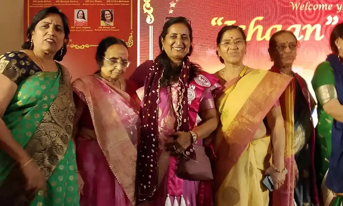 323 ई-2 प्रांतीय अध्यक्ष पोखरना की टीम के ने31 अवार्ड अर्जित किए 323 ई-2 प्रांतीय अध्यक्ष पोखरना की टीम के ने31 अवार्ड अर्जित किए
