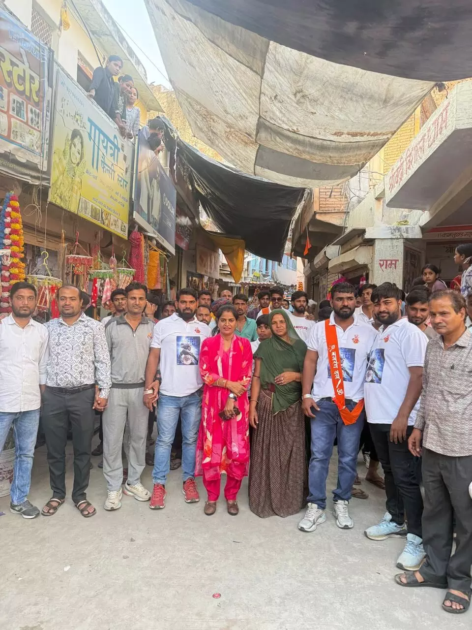 हनुमान जन्मोत्सव पर निकाली भव्य शोभायात्रा हनुमान जन्मोत्सव पर निकाली भव्य शोभायात्रा