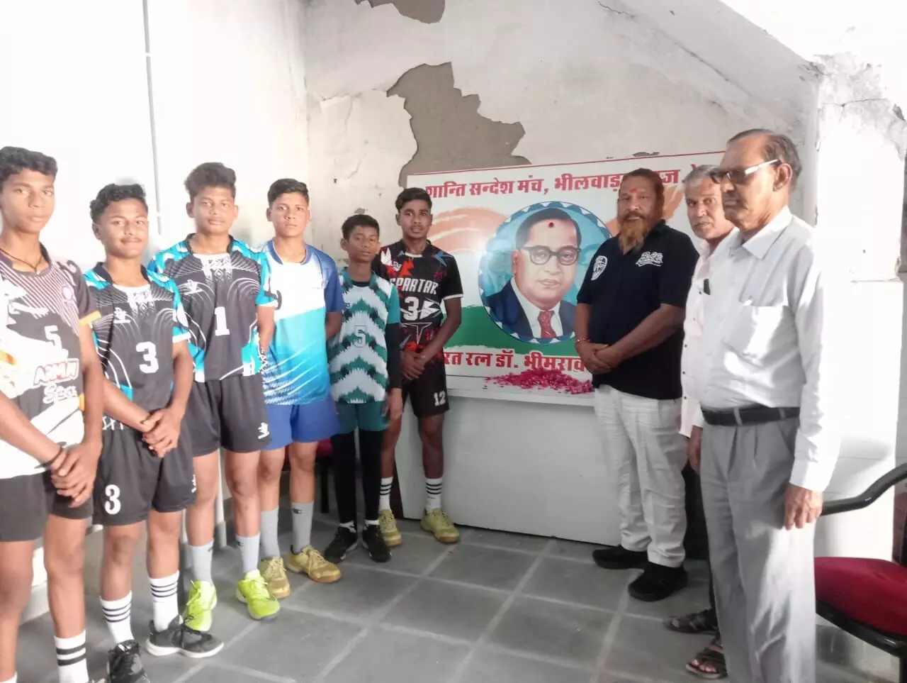 डॉ अंबेडकर की जयंती पर शांति संदेश मंच ने मनाया सद्भावना दिवस डॉ अंबेडकर की जयंती पर शांति संदेश मंच ने मनाया सद्भावना दिवस