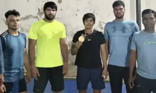 कविता माली ने जूनियर स्टेट में जीत गोल्ड मेडल जीता, स्वागत कविता माली ने जूनियर स्टेट में जीत गोल्ड मेडल जीता, स्वागत