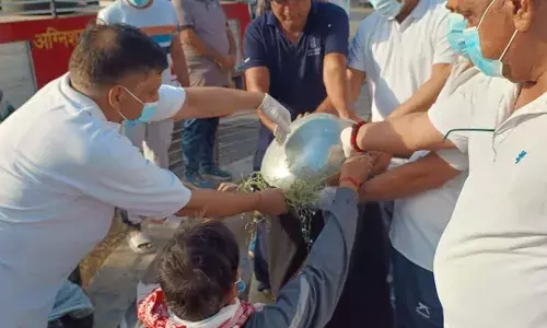 मोदी ने स्वस्वच्छ भारत मिशन को पुरे भारत में जन आंदोलन का रुप देकर लोगों को स्वच्छता के प्रति प्रेरित किया - सी पी जोशी मोदी ने स्वस्वच्छ भारत मिशन को पुरे भारत में जन आंदोलन का रुप देकर लोगों को स्वच्छता के प्रति प्रेरित किया - सी पी जोशी