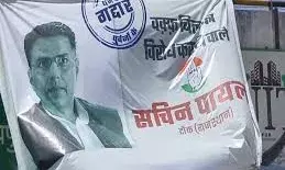 ‘वतन, धर्म और पूर्वजों के गद्दार’ बताते हुए उदयपुर में अशोक गहलोत और सचिन पायलट के पोस्टर बने चर्चा