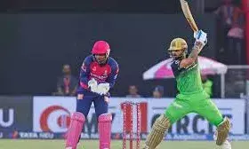 आरसीबी का हल्ला बोल, जमकर गरजे सॉल्ट और विराट; घर के बाहर लगातार चौथी जीत आरसीबी का हल्ला बोल, जमकर गरजे सॉल्ट और विराट; घर के बाहर लगातार चौथी जीत